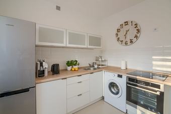 Hotel Apartments 4 You Hlonda