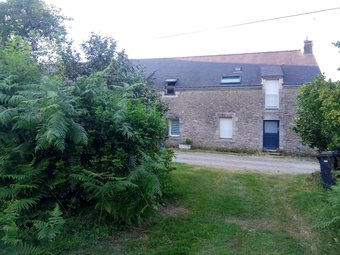 House With 2 Bedrooms In Plougoumelen, With Furnished Garden And Wifi - 10 Km From The Beach