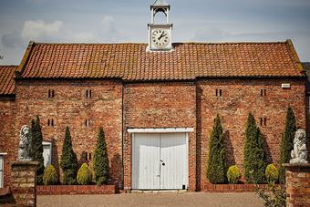 Loftsome Bridge Hotel