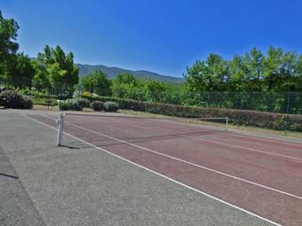 Hotel H�tel Lou Cale� Restaurant Le Rocher Des Abeilles