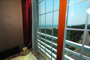 Empas Condotel