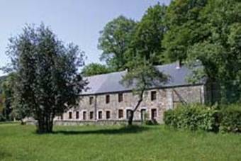 Lodge Holiday Home Le Risdoux Vireuxwallrand