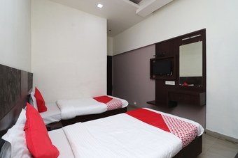 Oyo 29640 Hotel Payal