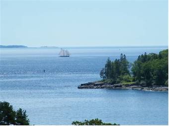 Posada Island View Inn