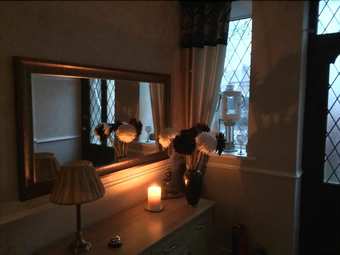 Hotel Esjays At Knowles House