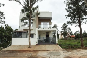 Hotel Anamala Suburbia Homestay