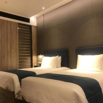 Naive S Hotel