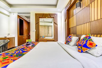 Fabhotel Radiance Paradise