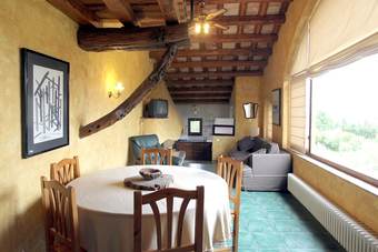 Apartment With 2 Bedrooms In Llampaies, With Pool Access, Enclosed Garden And Wifi - 17 Km From The Beach