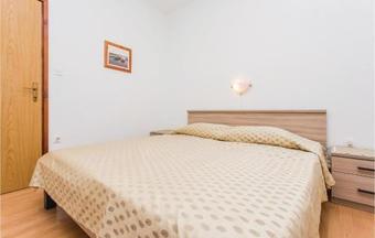 Apartment Vela Gromaca II