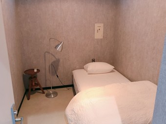 Hostal Nakaharaya Hostel & Caf�