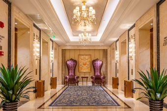 Oriental Ventura Hotel