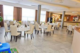 Hostal Penzi�n Precedens