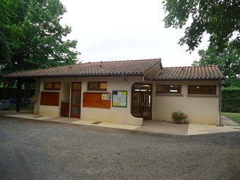 Camping Des Prairies D' Auvergne