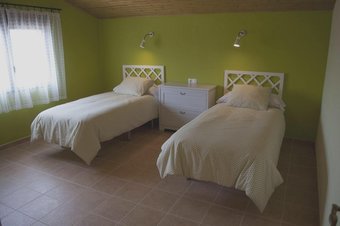 House With 4 Bedrooms In Yeste, With Wonderful Mountain View, Pool Access And Enclosed Garden