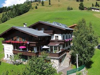 Apartamentos Modern Holiday Home In Maria Alm Near Ski Area