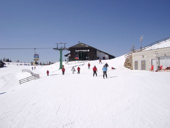 Gorgeous Holiday Home Near Ski Area In Bad Kleinkirchheim