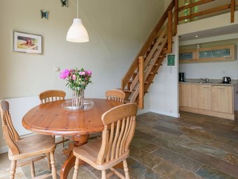 Great Spacious Holiday Home In A Tranquil Holiday Park