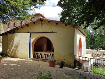 Magnificent Villa In Les Mages With Jacuzzi