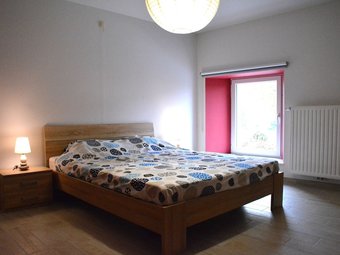 Vintage Holiday Home In Couvin Near River