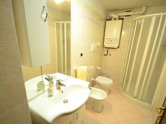 Cozy Holiday Home With Jacuzzi In Montopoli