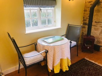 Beautiful & Captivating 1-bed Cottage Near Bruton