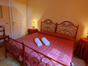 Agroturismo Beautiful Agritourism On A Lightly Sloping Hill