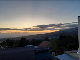 House With 5 Bedrooms In Le Tampon, With Wonderful Sea View And Enclosed Garden