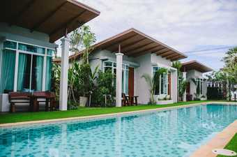 Hotel T-raya Resort Pranburi