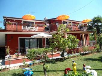 Hostal Apartments Villa Amaryllis