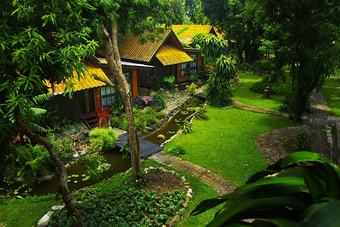 Hotel Areeya Phuree Resort