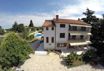 Apartments Villa Fjord