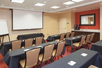 Aparthotel Residence Inn By Marriott Grand Rapids Airport