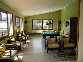 Daphne Hotel