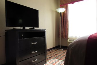 Hotel Quality Inn & Suites