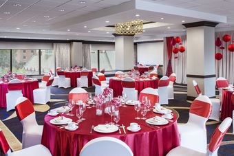 Sheraton Laguardia East Hotel