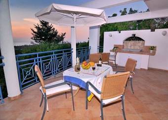 Villa Bella Island Tria