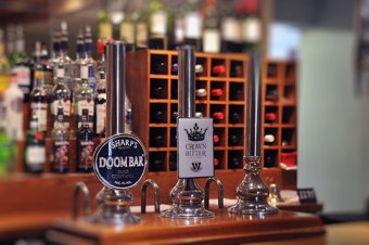 Hotel The Crown Of Crucis