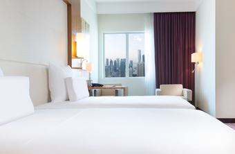 Pullman Dubai Jumeirah Lakes Towers - Hotel And Residence