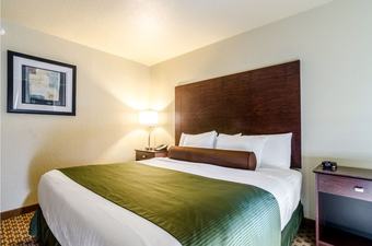Hotel Cobblestone Inn & Suites - Cambridge