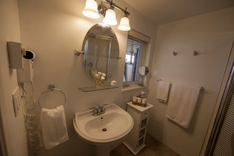 Shangri-la Oceanfront B&B