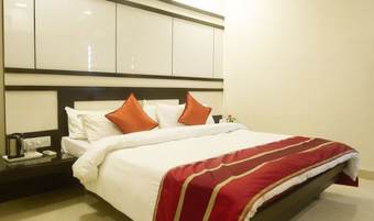 Hotel Vista Rooms At Nandan Kanan (indore)