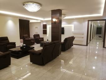Seven Days Hotel