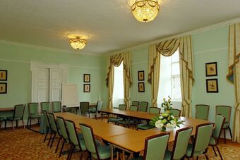 Hotel Moresby Hall
