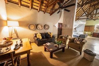 Posada Elephant Plains Game Lodge