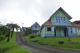 Auberge De La Montagne Pelee Hotel
