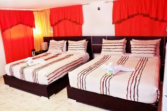Hotel Pluxotel