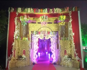 Hotel The Royal Paradise