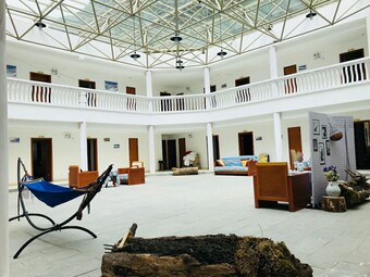 Ice 520 Hotel