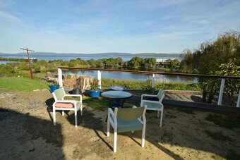 Hotel Kinsella's Water Views